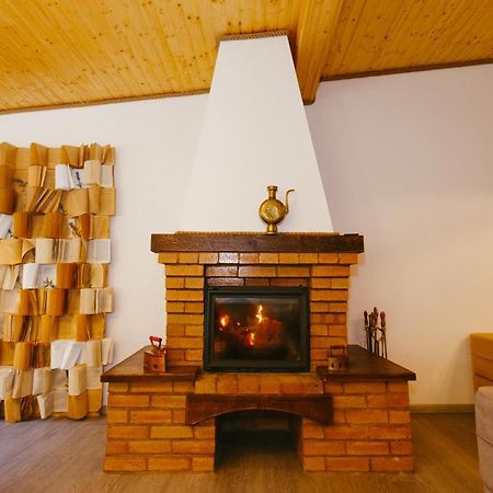 Buturuga Mica Villa Nehoiu Luaran gambar